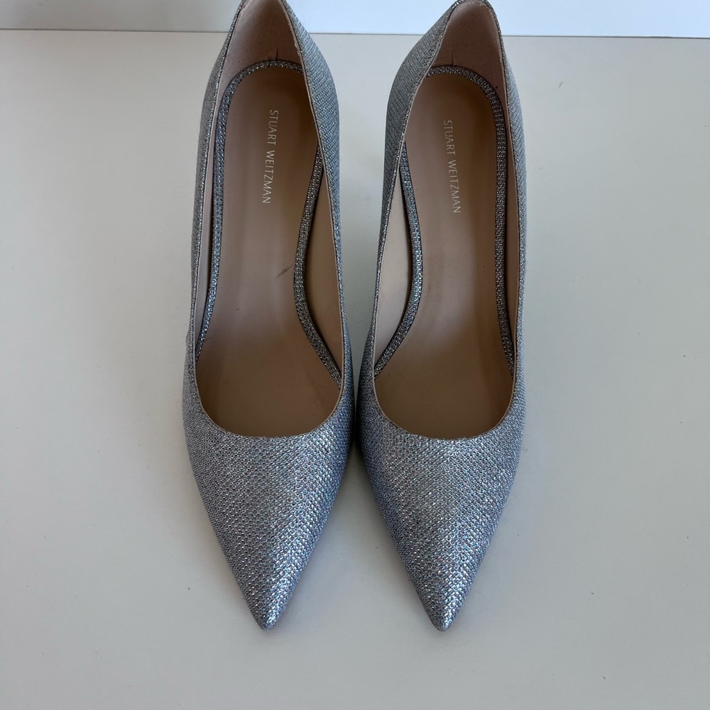 Stuart Weitzman Women's Dancer 75 Heel Pump in Silver Glitter - Picture 2 of 9